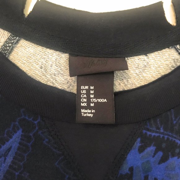 H&M Navy Ripped Sweatshirt NWOT - Picture 6 of 6